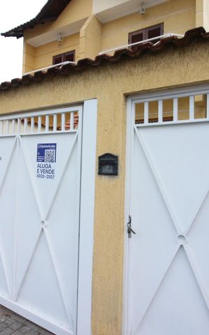 Casa à venda com 189m², 3 quartos e 5 vagasFachada