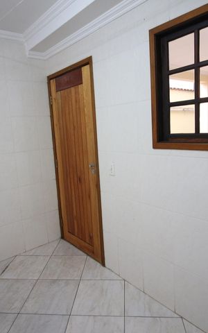 Casa à venda com 189m², 3 quartos e 5 vagasÁrea de Serviço