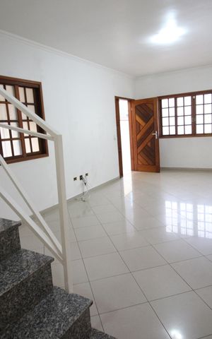 Casa à venda com 189m², 3 quartos e 5 vagasSala