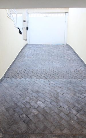 Casa à venda com 189m², 3 quartos e 5 vagasGaragem