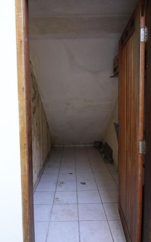 Casa à venda com 189m², 3 quartos e 5 vagasDespensa externa