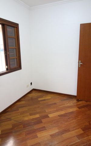 Casa à venda com 189m², 3 quartos e 5 vagasSuíte 2