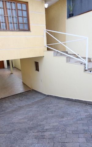 Casa à venda com 189m², 3 quartos e 5 vagasGaragem