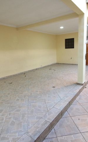 Casa à venda com 189m², 3 quartos e 5 vagasGaragem
