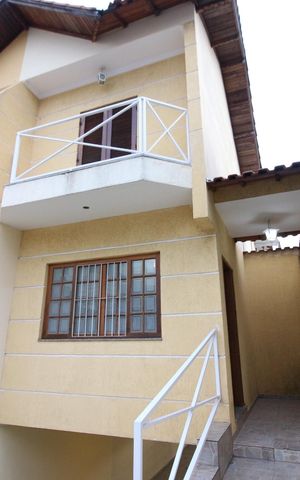 Casa à venda com 189m², 3 quartos e 5 vagasFachada
