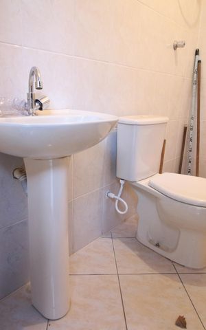 Casa à venda com 189m², 3 quartos e 5 vagasBanheiro de serviço