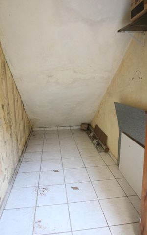 Casa à venda com 189m², 3 quartos e 5 vagasDespensa externa