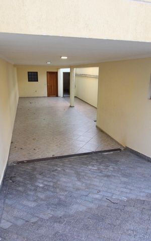 Casa à venda com 189m², 3 quartos e 5 vagasGaragem