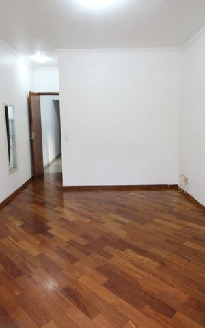 Casa à venda com 189m², 3 quartos e 5 vagasSuíte 1