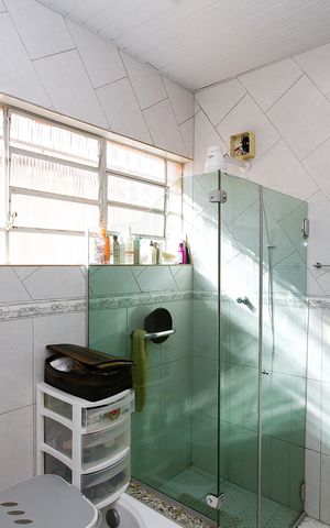 Casa à venda com 120m², 3 quartos e 1 vagaBanheiro 1