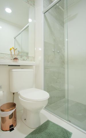Apartamento à venda com 64m², 2 quartos e 1 vagaBanheiro Social