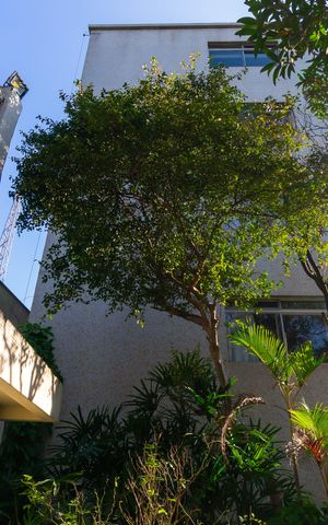 Apartamento à venda com 73m², 3 quartos e sem vaga Apartamento à venda com 73m², 3 quartos e sem vagaFachada