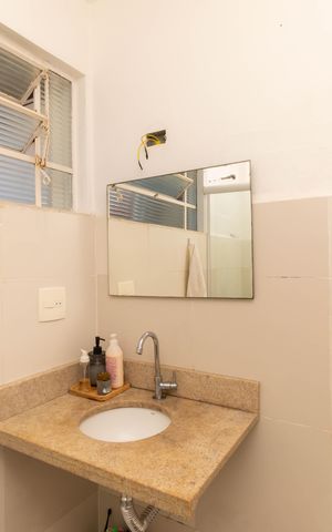 Apartamento à venda com 73m², 3 quartos e sem vaga Apartamento à venda com 73m², 3 quartos e sem vagaBanheiro