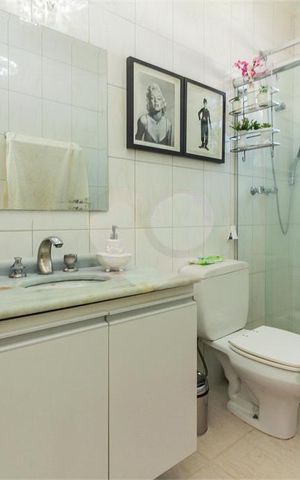 Casa à venda com 131m², 3 quartos e 3 vagas