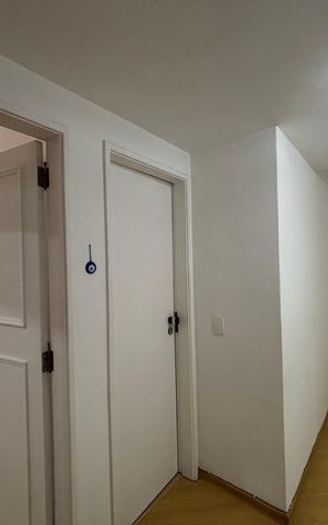 Apartamento à venda com 234m², 4 quartos e 1 vagaCorredores