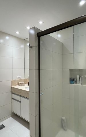 Apartamento à venda com 234m², 4 quartos e 1 vagaBanheiro social