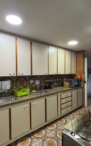 Apartamento à venda com 234m², 4 quartos e 1 vagaCozinha