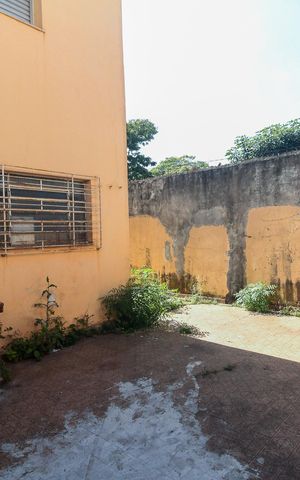 Casa à venda com 176m², 3 quartos e 3 vagas Casa à venda com 176m², 3 quartos e 3 vagasQuintal e Área de Serviço