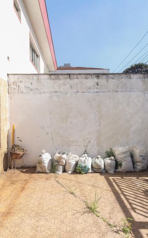 Casa à venda com 176m², 3 quartos e 3 vagas Casa à venda com 176m², 3 quartos e 3 vagasGaragem