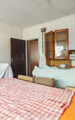 Casa à venda com 176m², 3 quartos e 3 vagas Casa à venda com 176m², 3 quartos e 3 vagasCozinha