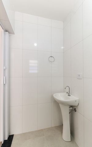 Casa para alugar com 150m², 2 quartos e 10 vagas Casa para alugar com 150m², 2 quartos e 10 vagasBanheiro da Suíte
