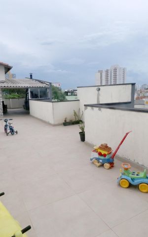 Apartamento à venda com 135m², 2 quartos e 1 vagaÁrea gourmet