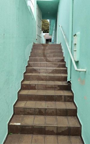 Casa à venda com 125m², 2 quartos e 2 vagas