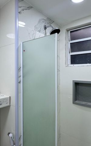 Apartamento à venda com 47m², 2 quartos e sem vaga Apartamento à venda com 47m², 2 quartos e sem vagaBanheiro