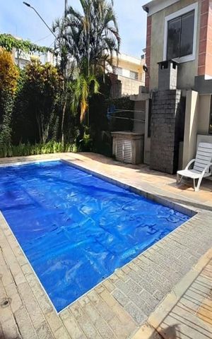 Casa à venda com 684m², 5 quartos e 6 vagas