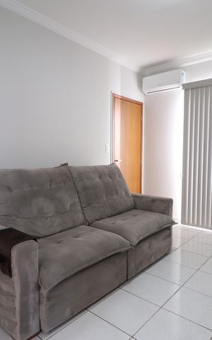 Apartamento para alugar com 81m², 2 quartos e 2 vagasSala
