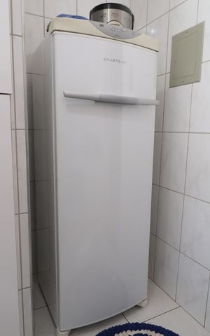 Apartamento para alugar com 81m², 2 quartos e 2 vagasCozinha