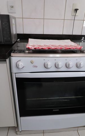 Apartamento para alugar com 81m², 2 quartos e 2 vagasCozinha