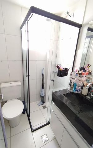 Apartamento à venda com 52m², 2 quartos e 1 vaga Apartamento à venda com 52m², 2 quartos e 1 vagaBanheiro