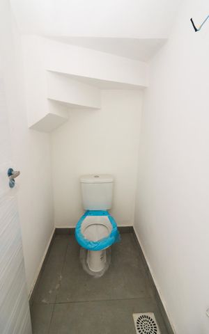 Casa de condomínio à venda com 70m², 2 quartos e 1 vaga Casa de condomínio à venda com 70m², 2 quartos e 1 vagaLavabo