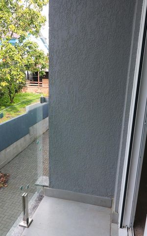 Casa de condomínio à venda com 70m², 2 quartos e 1 vaga Casa de condomínio à venda com 70m², 2 quartos e 1 vagaSacada do Quarto 1