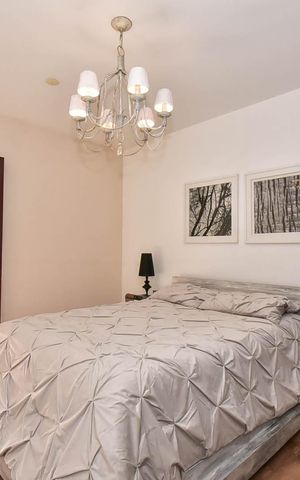 Casa à venda com 518m², 5 quartos e 4 vagasSuíte 2