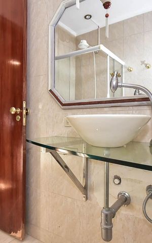 Casa à venda com 518m², 5 quartos e 4 vagasBanheiro da Suíte 3
