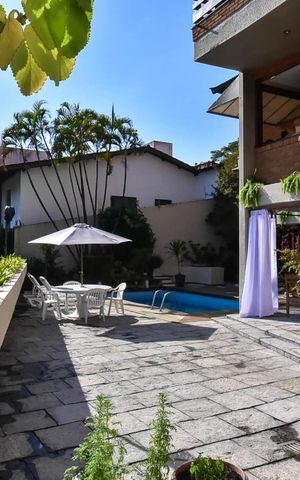 Casa à venda com 518m², 5 quartos e 4 vagasÁrea comum
