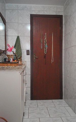 Casa para alugar com 160m², 2 quartos e 2 vagasBanheiro 2