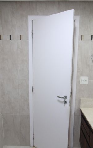 Apartamento à venda com 142m², 3 quartos e 2 vagasQuarto 1 - Banheiro
