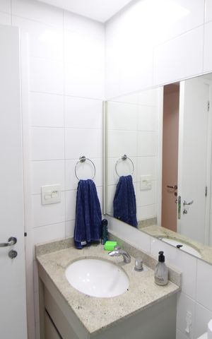 Apartamento à venda com 142m², 3 quartos e 2 vagasQuarto 2 - Banheiro