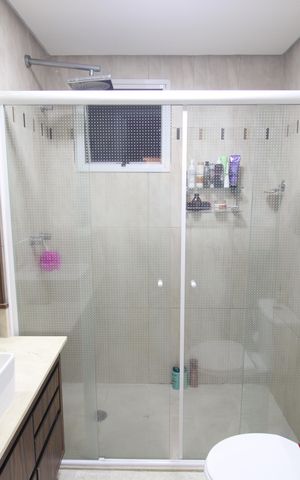 Apartamento à venda com 142m², 3 quartos e 2 vagasQuarto 1 - Banheiro