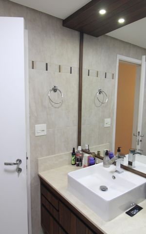 Apartamento à venda com 142m², 3 quartos e 2 vagasQuarto 1 - Banheiro