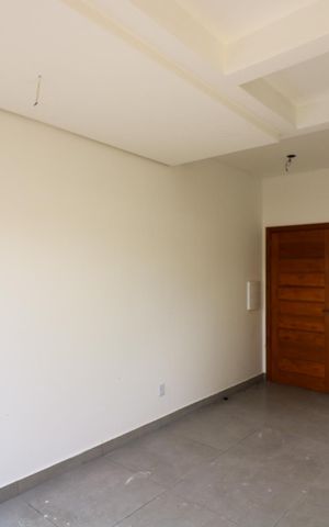 Casa de condomínio à venda com 70m², 2 quartos e 1 vaga Casa de condomínio à venda com 70m², 2 quartos e 1 vagaSala