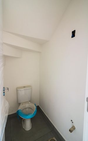 Casa de condomínio à venda com 70m², 2 quartos e 1 vaga Casa de condomínio à venda com 70m², 2 quartos e 1 vagaLavabo