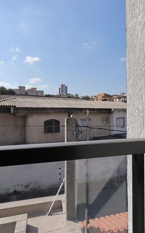 Apartamento à venda com 75m², 3 quartos e 2 vagasSacada do Quarto 2