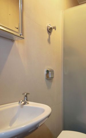 Apartamento à venda com 281m², 4 quartos e 3 vagasBanheiro de serviço