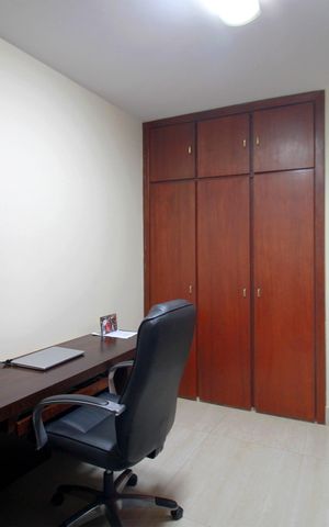 Apartamento à venda com 281m², 4 quartos e 3 vagasQuarto 2