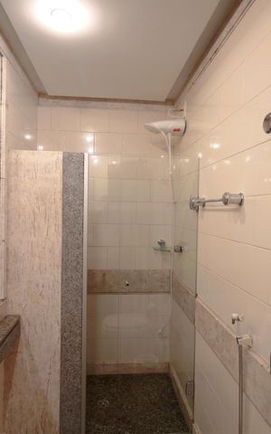 Apartamento à venda com 281m², 4 quartos e 3 vagasBanheiro da Suíte 1