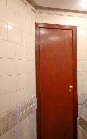 Apartamento à venda com 281m², 4 quartos e 3 vagasBanheiro da Suíte 1